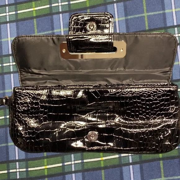 Genuine Faux Leather Black Clutch Purse - Picture 3 of 8